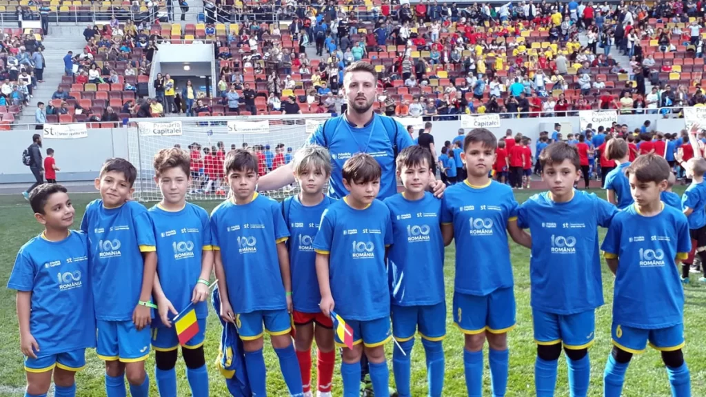 Transformăm pasiunea pentru fotbal în încredere de sine